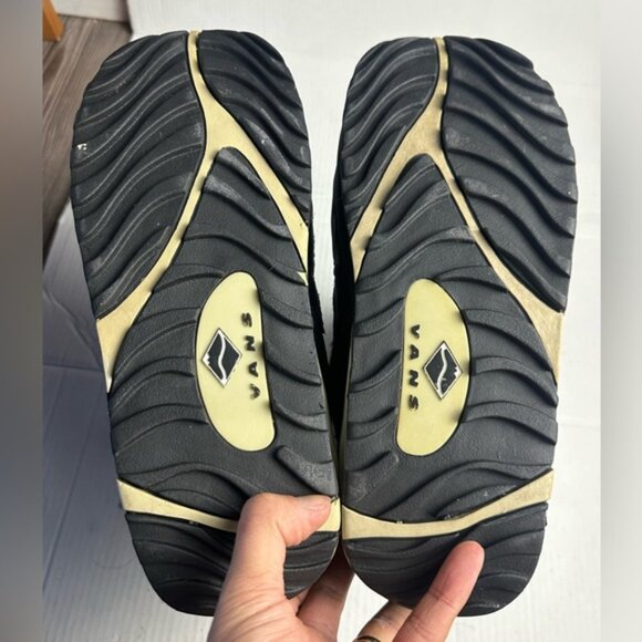 Vans snowboarding shoe Size 9.5 - Picture 5 of 6